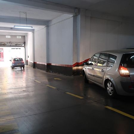 J & E Malaga Center Apartamentos מראה חיצוני תמונה