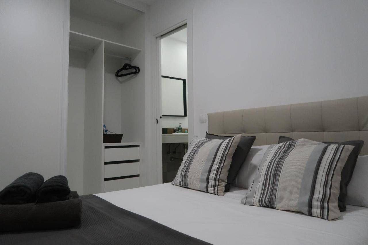 J & E Malaga Center Apartamentos מראה חיצוני תמונה