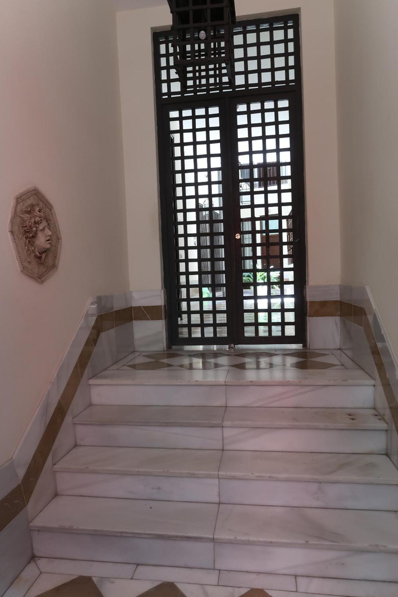 J & E Malaga Center Apartamentos מראה חיצוני תמונה