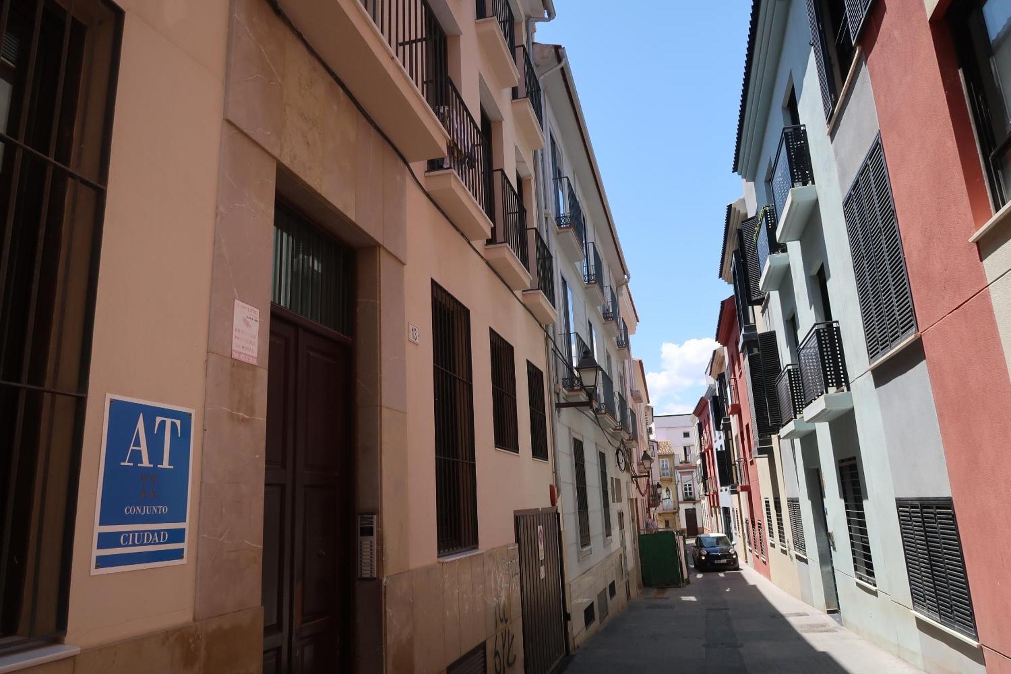 J & E Malaga Center Apartamentos מראה חיצוני תמונה