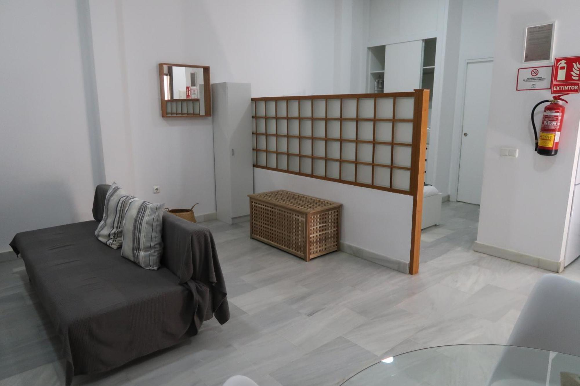 J & E Malaga Center Apartamentos מראה חיצוני תמונה