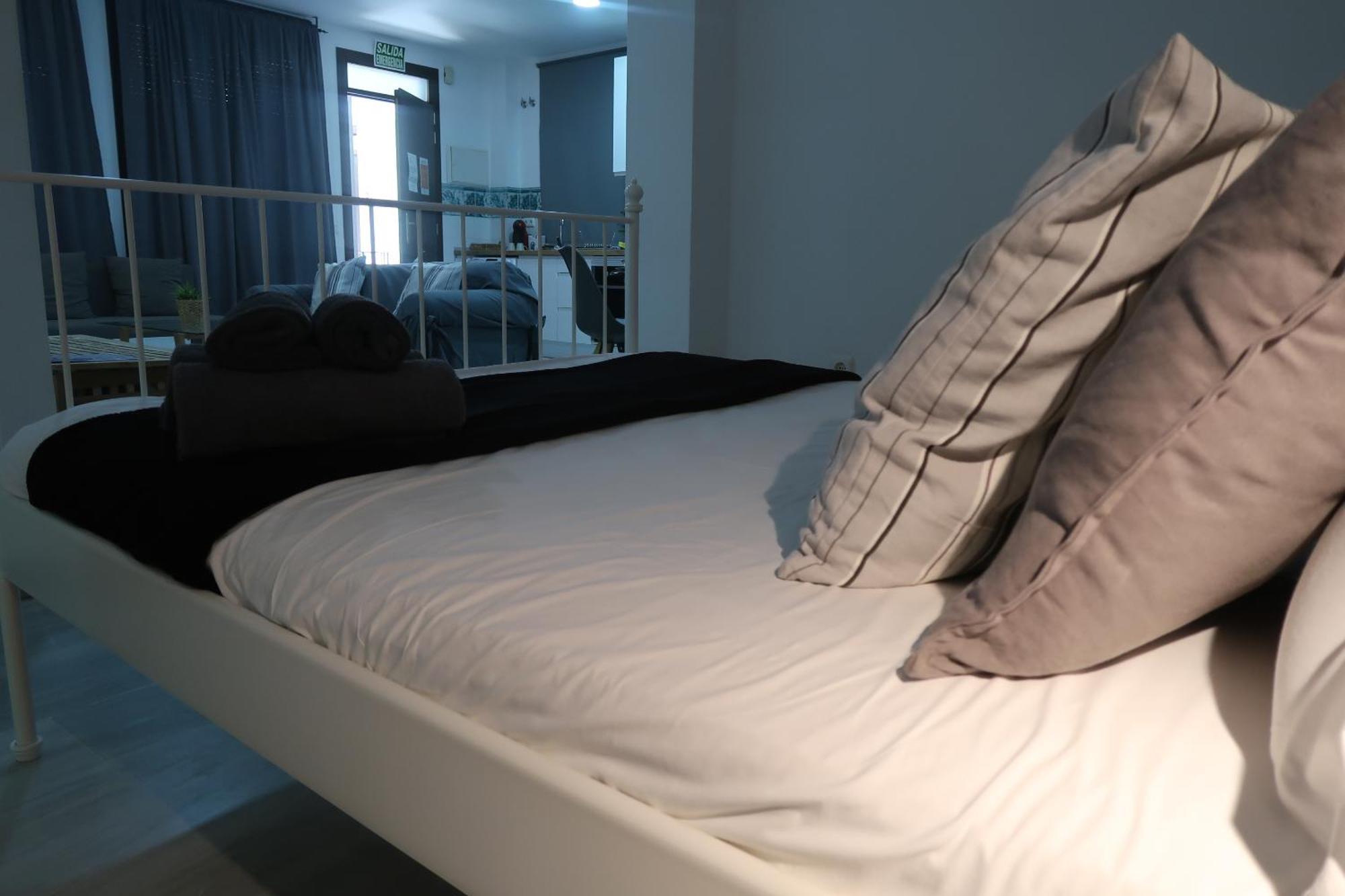 J & E Malaga Center Apartamentos מראה חיצוני תמונה